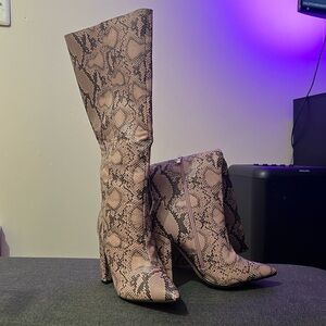 Snake Skin Heel boots
